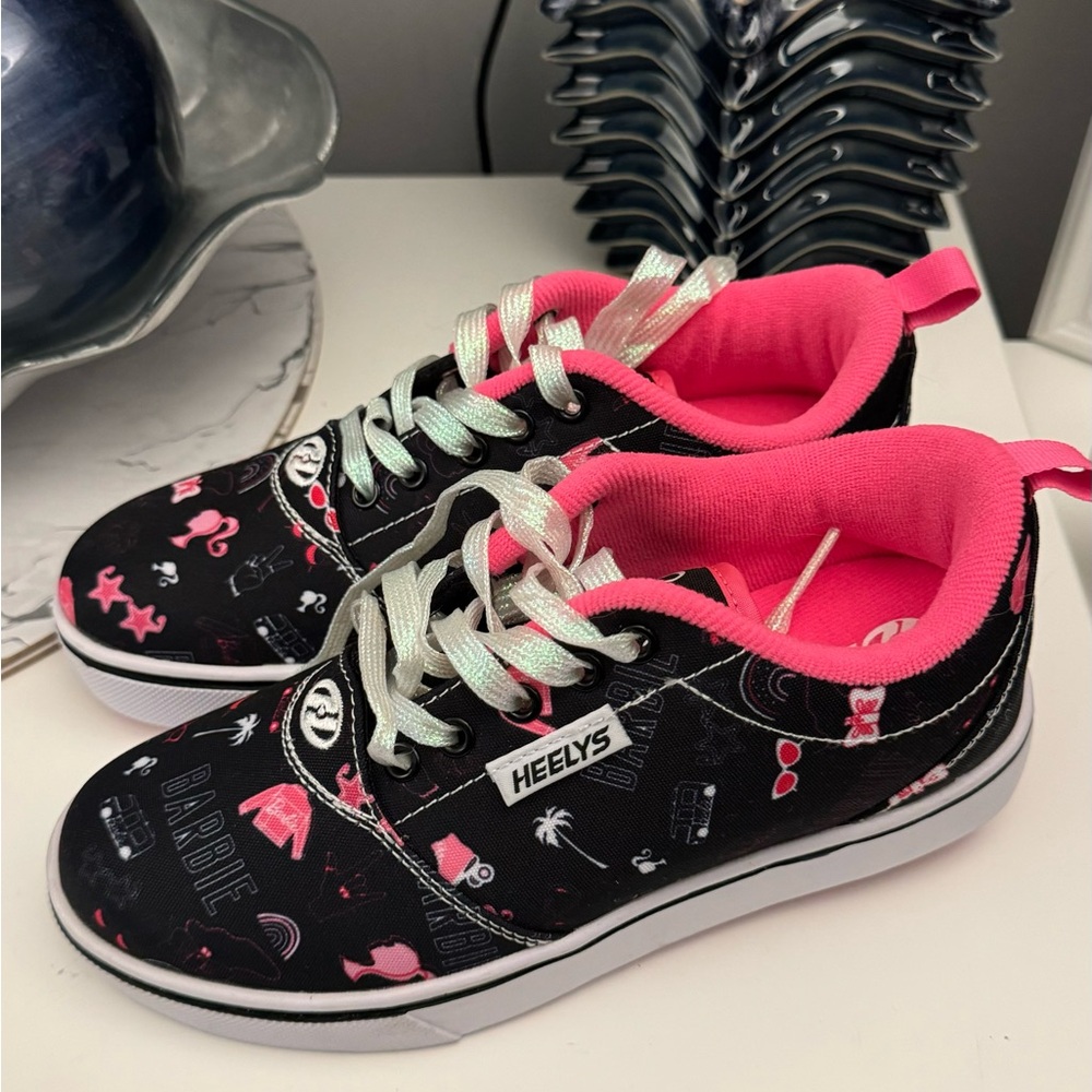 Barbie Heeleys Pro 20 for girls NWOB